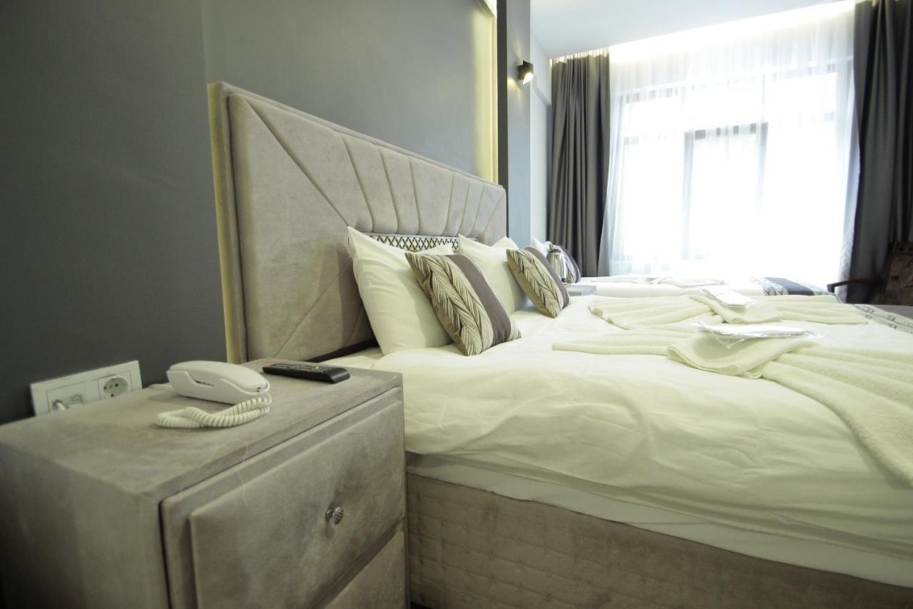 กูเลอร์ ปาลาส โฮเทล Hotel อิสตันบูล ภายนอก รูปภาพ